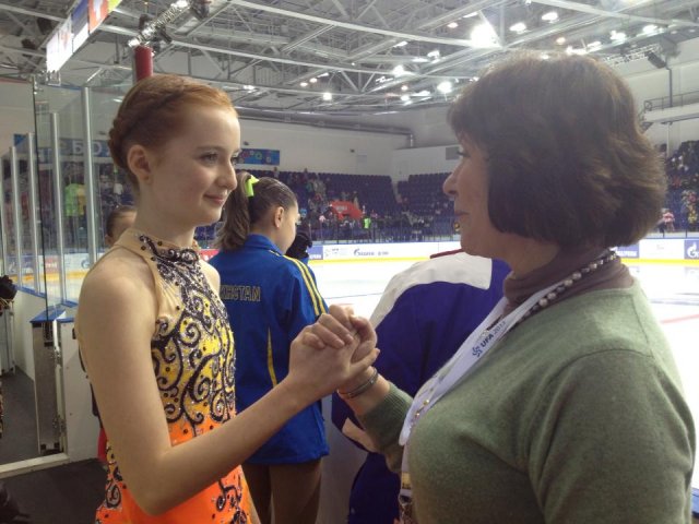 166731_223845417754781_274880853_n