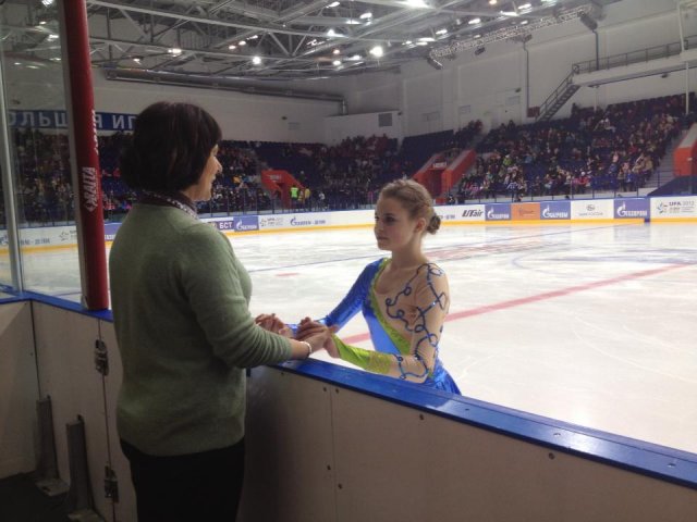 421464_223844504421539_2009915187_n